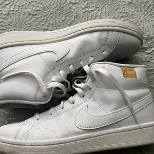 Nike Hightop White - Like New